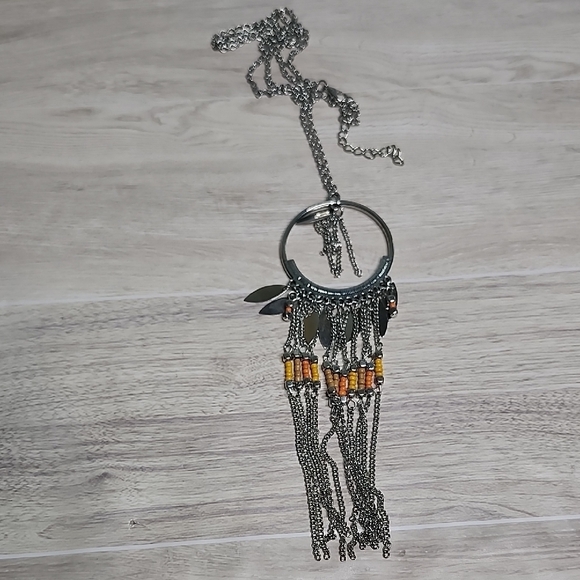Elegant Silver‎ and Orange Beaded Necklace - Picture 1 of 2